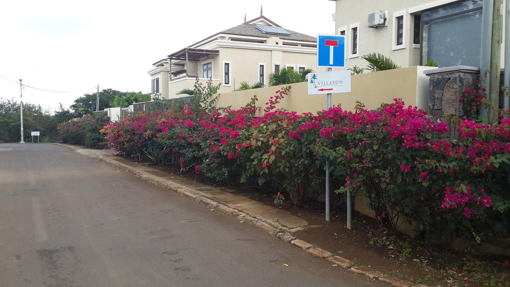 Villasun Luxury Apartments & Villas Flic en Flac Экстерьер фото