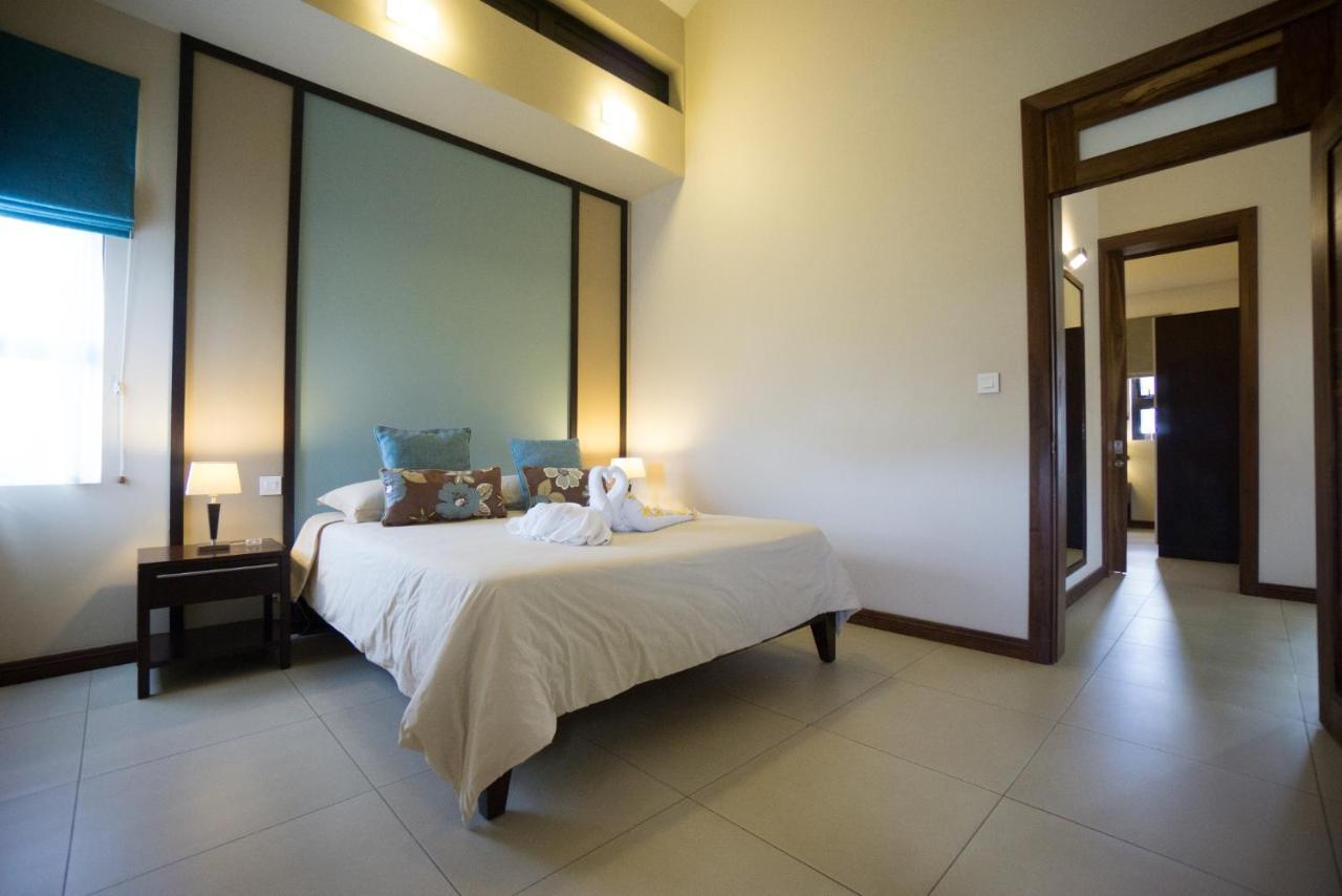 Villasun Luxury Apartments & Villas Flic en Flac Экстерьер фото