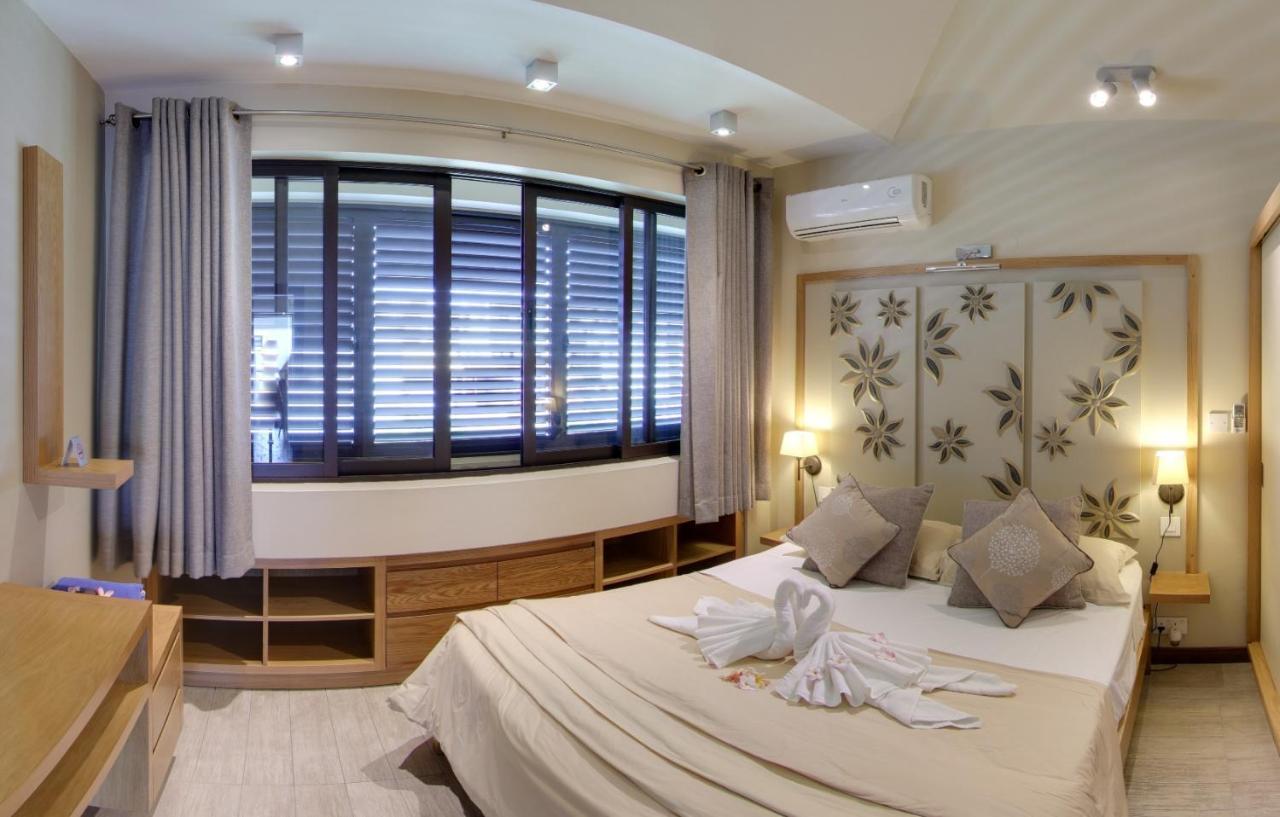 Villasun Luxury Apartments & Villas Flic en Flac Экстерьер фото
