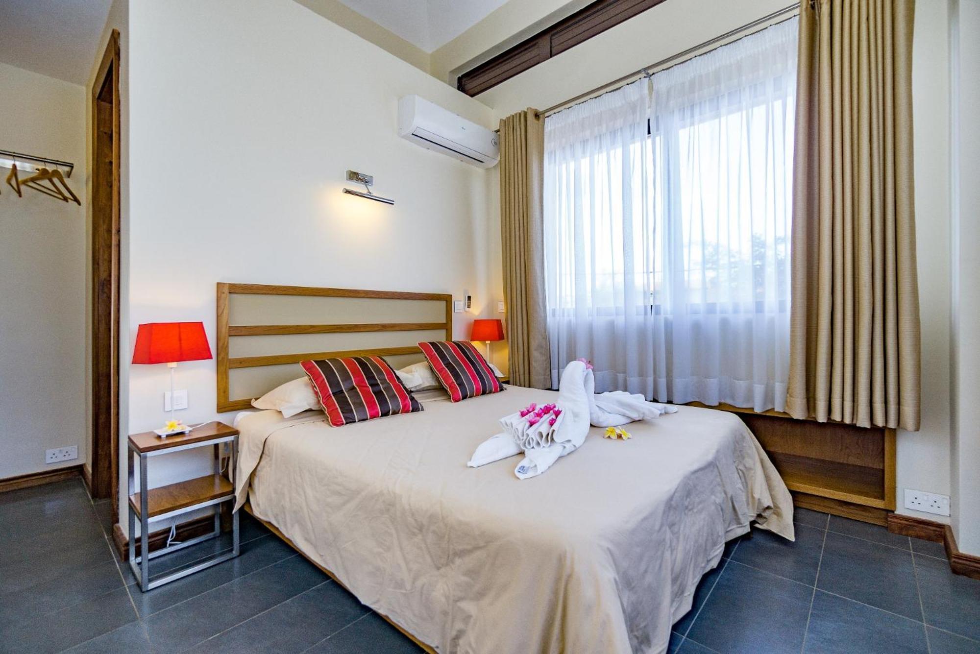 Villasun Luxury Apartments & Villas Flic en Flac Экстерьер фото